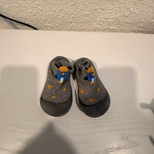 Gray Kids Shoes with Rocket Design